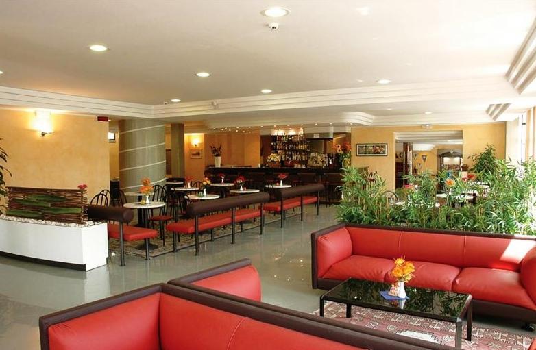 Hotel Capitol San Mauro Mare Exteriér fotografie